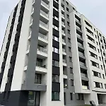 Luxury Near Coresi Mall By Glam *