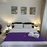 Apartment Luxury Near Coresi Mall By Glam