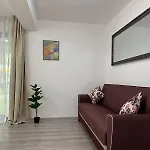 Luxury Near Coresi Mall By Glam Brasov