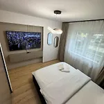 Luxury Near Coresi Mall By Glam * Brasov