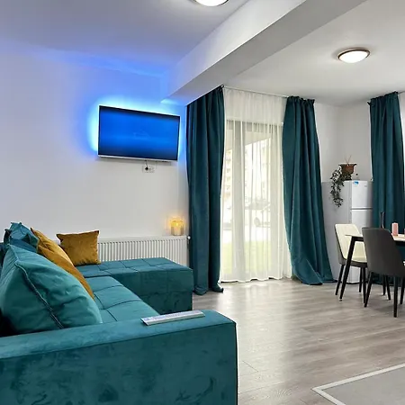 Luxury Near Coresi Mall By Glam - Parking Option * Brassó