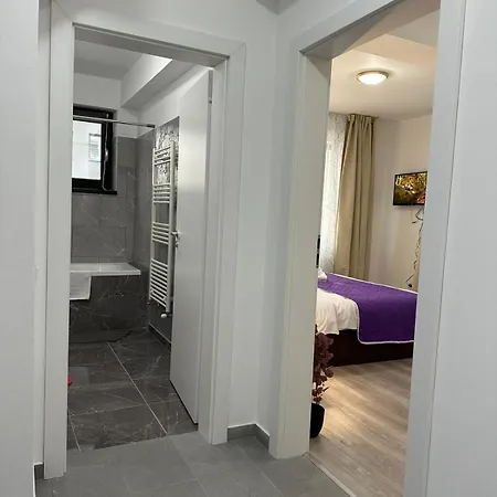 Apartment Luxury Near Coresi Mall By Glam Brasov