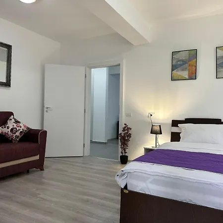 Luxury Near Coresi Mall By Glam