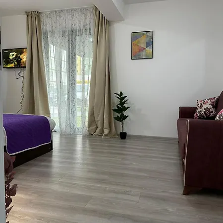 Apartment Luxury Near Coresi Mall By Glam Brasov
