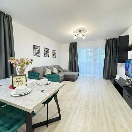 Apartment Luxury Near Coresi Mall By Glam Brasov