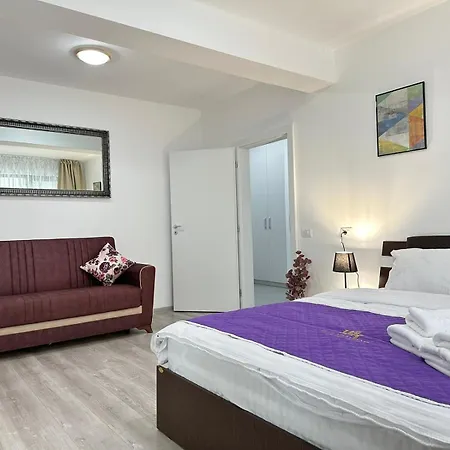 Appartement Luxury Near Coresi Mall By Glam - Parking Option Braşov