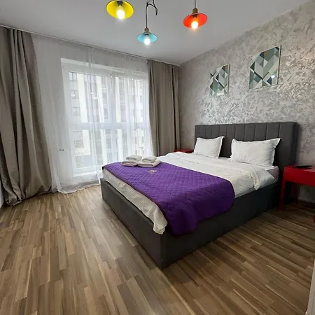 Luxury Near Coresi Mall By Glam - Parking Option *