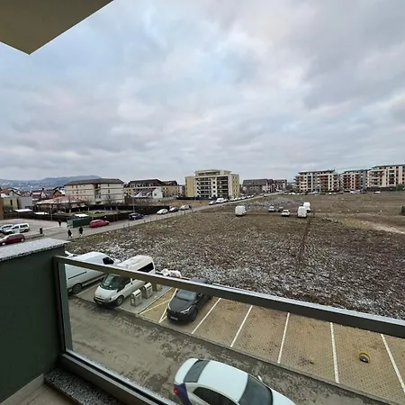 Luxury Near Coresi Mall By Glam - Parking Option * Braşov