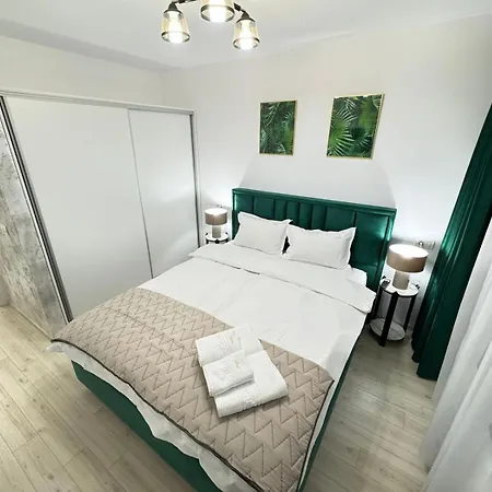Appartement Luxury Near Coresi Mall By Glam - Parking Option Braşov