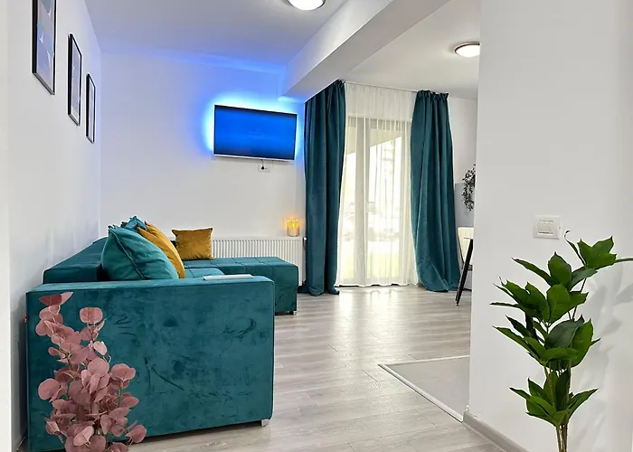 Luxury Near Coresi Mall By Glam 公寓 *