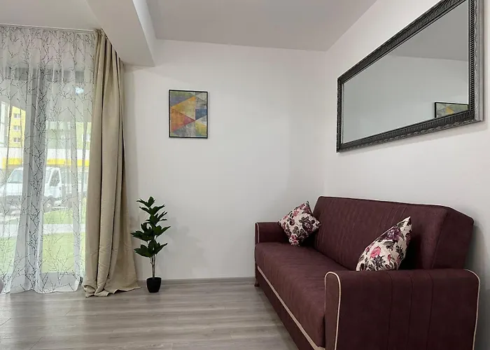 Luxury Near Coresi Mall By Glam Braşov