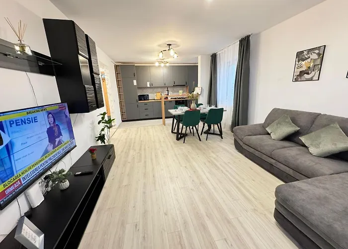 Luxury Near Coresi Mall By Glam * 布拉索夫