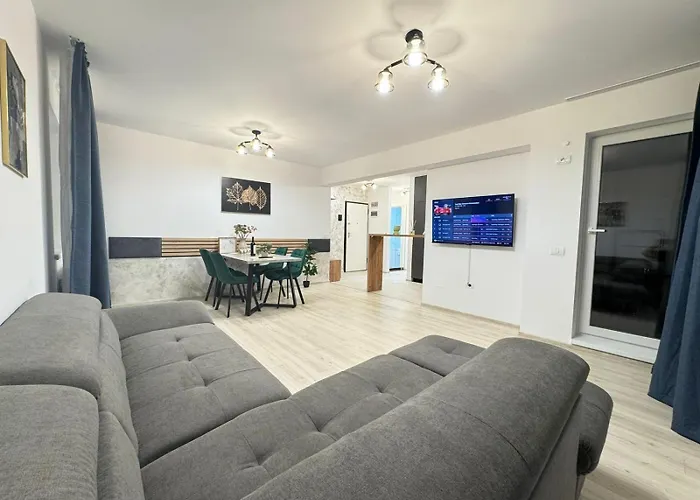 Luxury Near Coresi Mall By Glam 公寓 布拉索夫