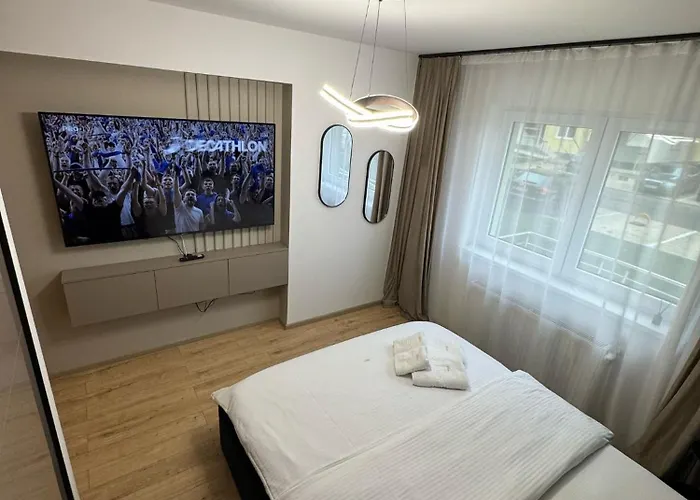 Luxury Near Coresi Mall By Glam * Braşov