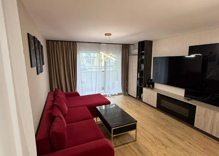 Luxury Near Coresi Mall By Glam Braşov