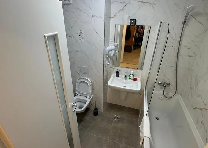 Luxury Near Coresi Mall By Glam Braşov